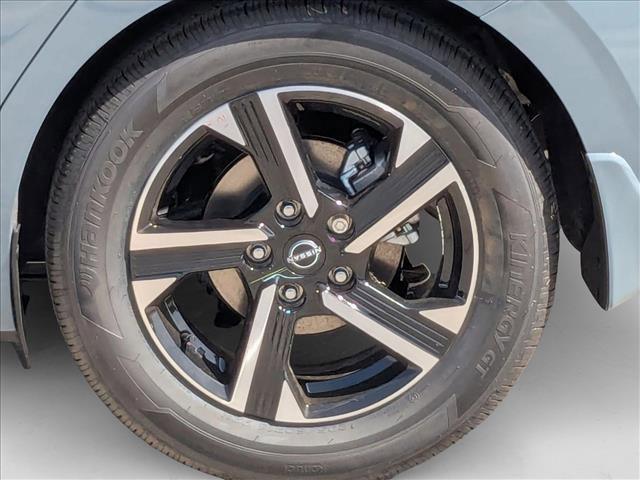 New 2025 Nissan Sentra SV image 9