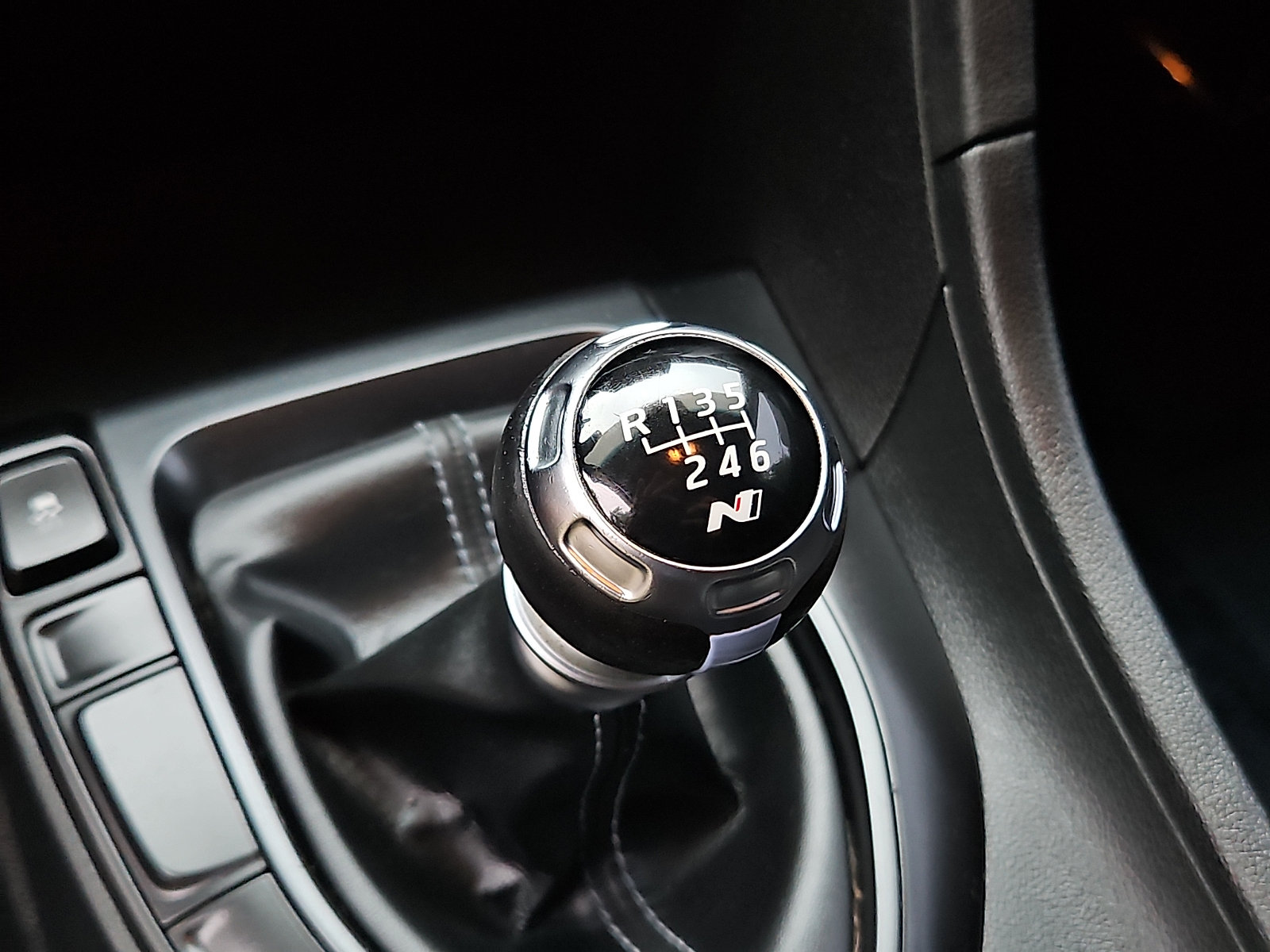 Used 2020 Hyundai Veloster N w/ Performance Package FWD image 14