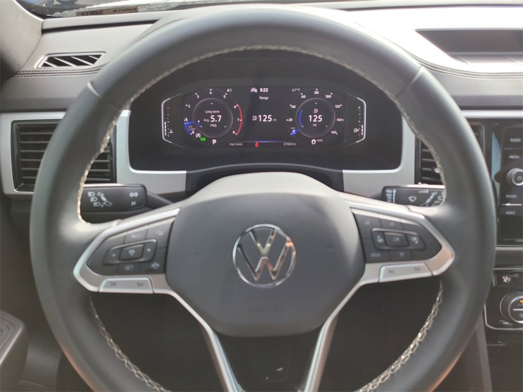 Used 2023 Volkswagen Atlas Cross Sport SE w/ Panoramic Sunroof Package image 28