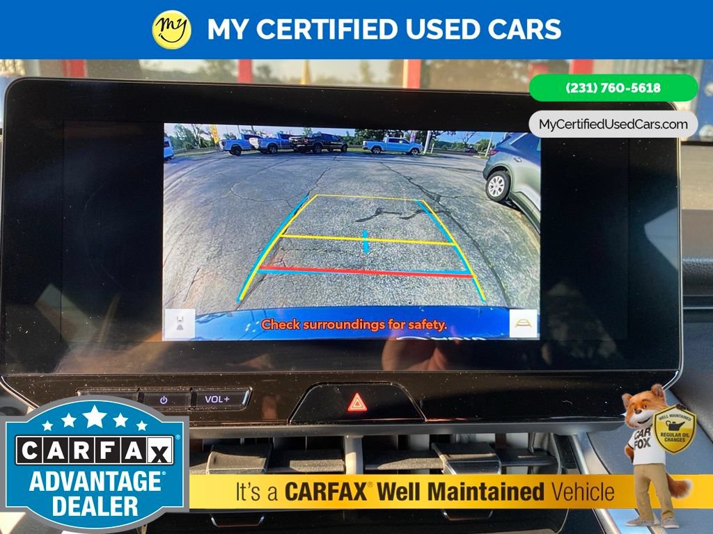 Used 2024 Toyota Venza XLE AWD/4WD image 23