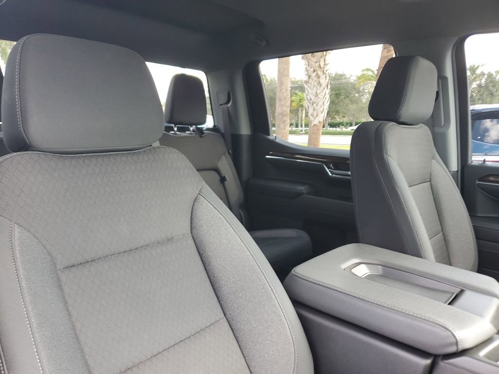 Certified 2024 GMC Sierra 1500 Elevation image 23