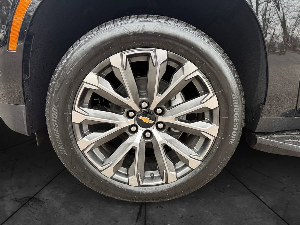 New 2026 Chevrolet Tahoe High Country w/ Sun And Tow Package image 14