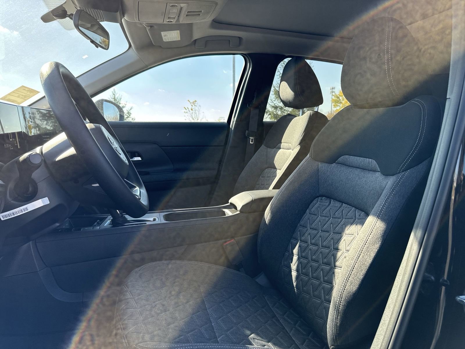 New 2026 Nissan Kicks SV w/ SV Premium Package image 20