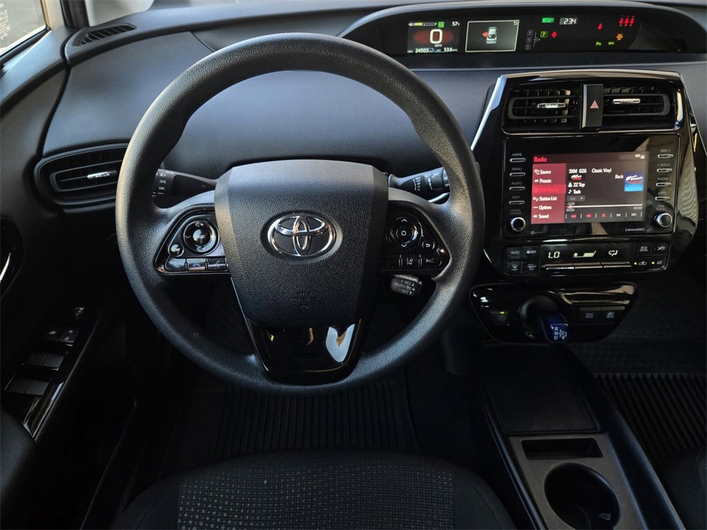 Used 2022 Toyota Prius LE image 13