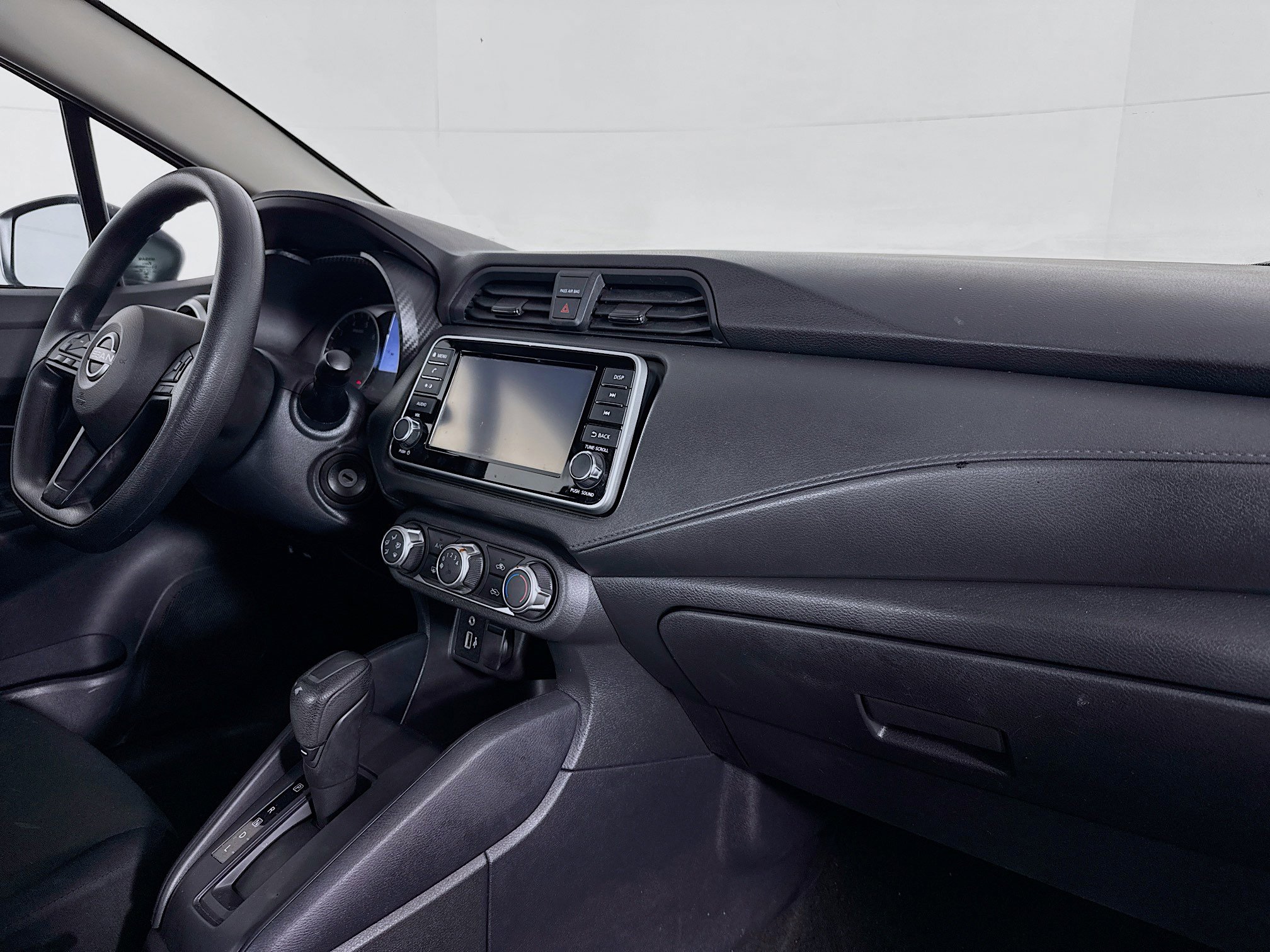 Used 2024 Nissan Versa S w/ S Plus Package image 26