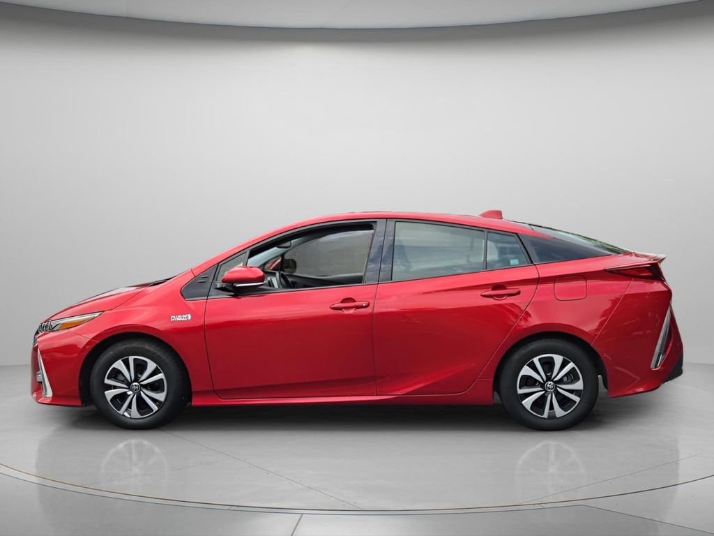 Used 2018 Toyota Prius Prime Advanced FWD image 3