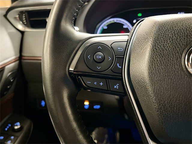 Used 2021 Toyota Venza XLE image 33