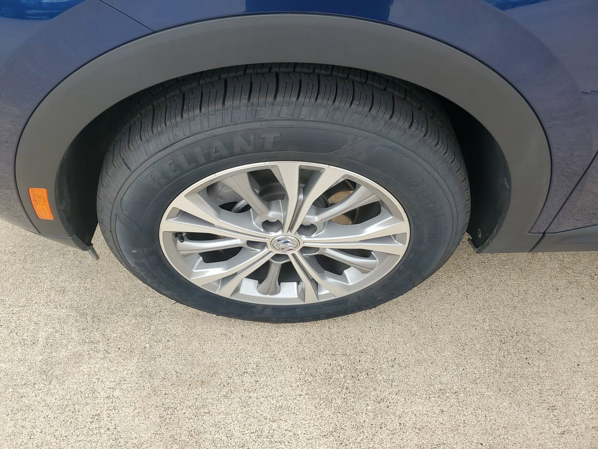 Used 2022 Buick Envision Preferred FWD image 38