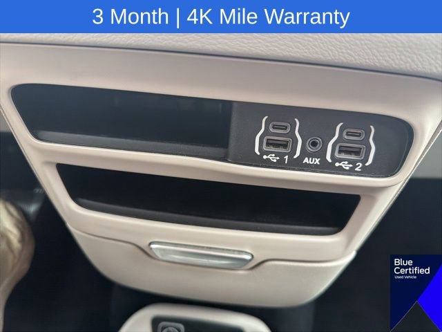 Used 2023 Chrysler Voyager LX FWD image 34