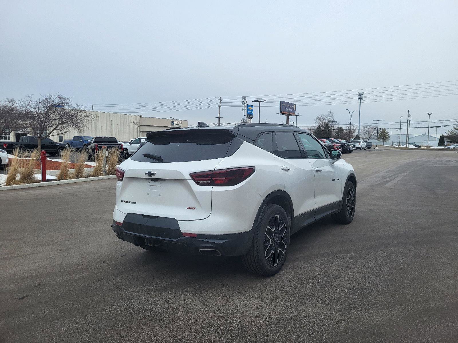 Used 2024 Chevrolet Blazer RS w/ Driver Confidence II Package image 3