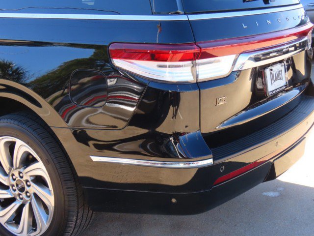 Certified 2023 Lincoln Navigator Reserve image 13