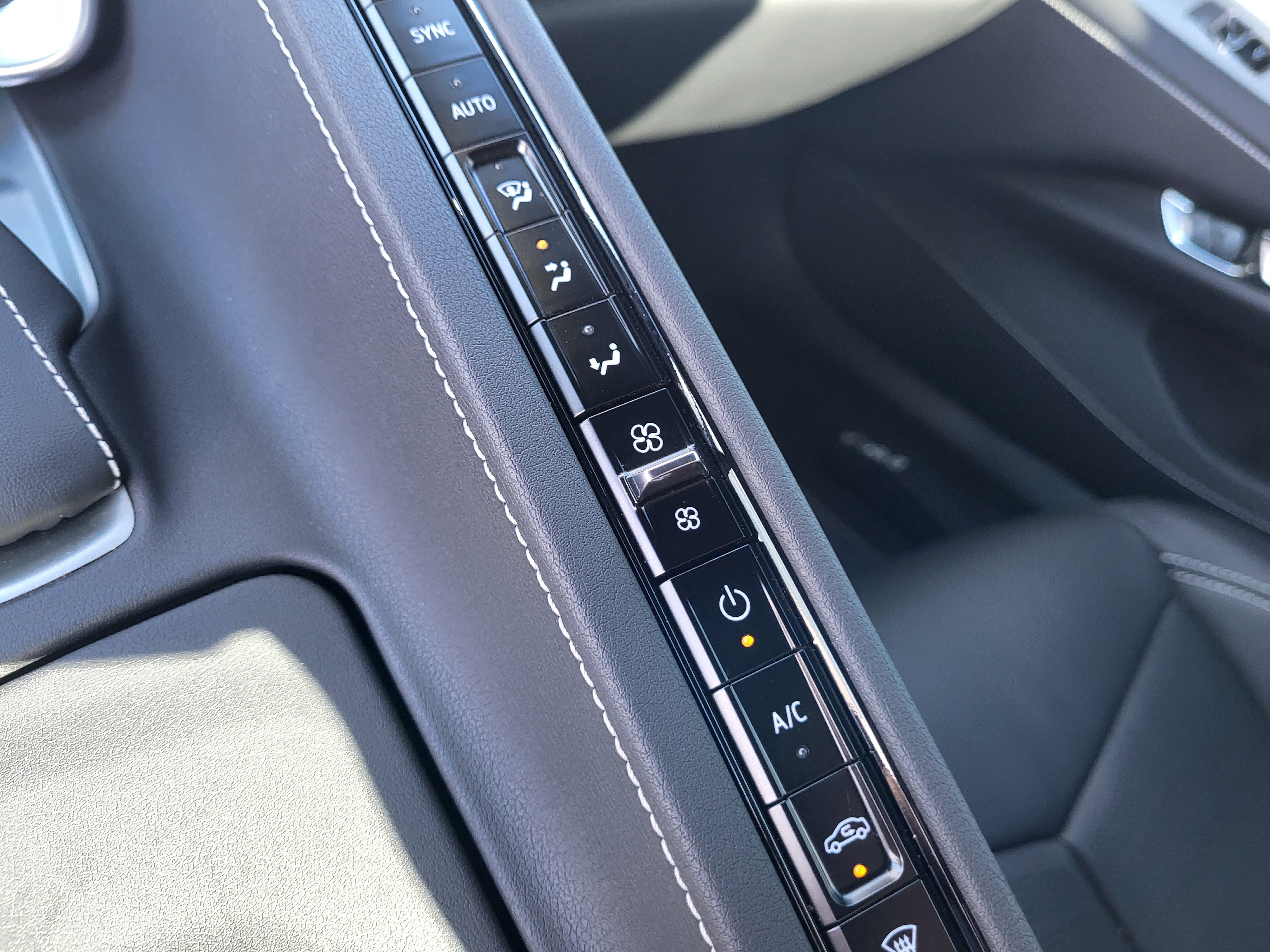 Used 2025 Chevrolet Corvette E-Ray image 17