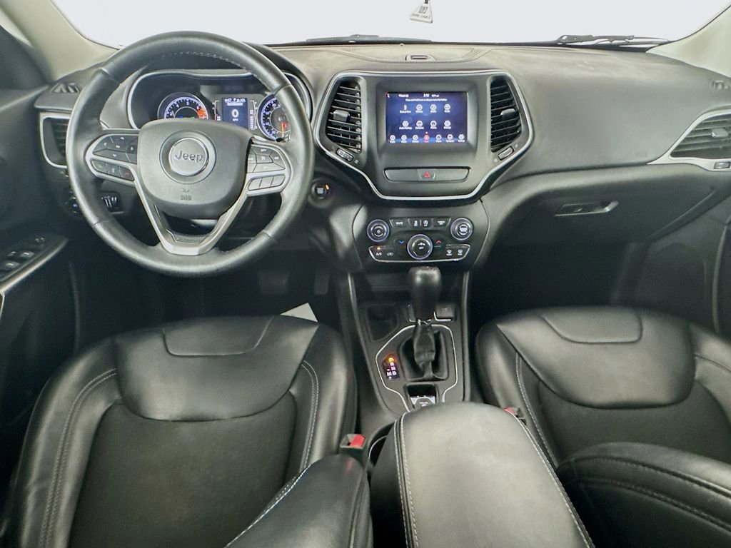 Used 2019 Jeep Cherokee Latitude Plus image 24