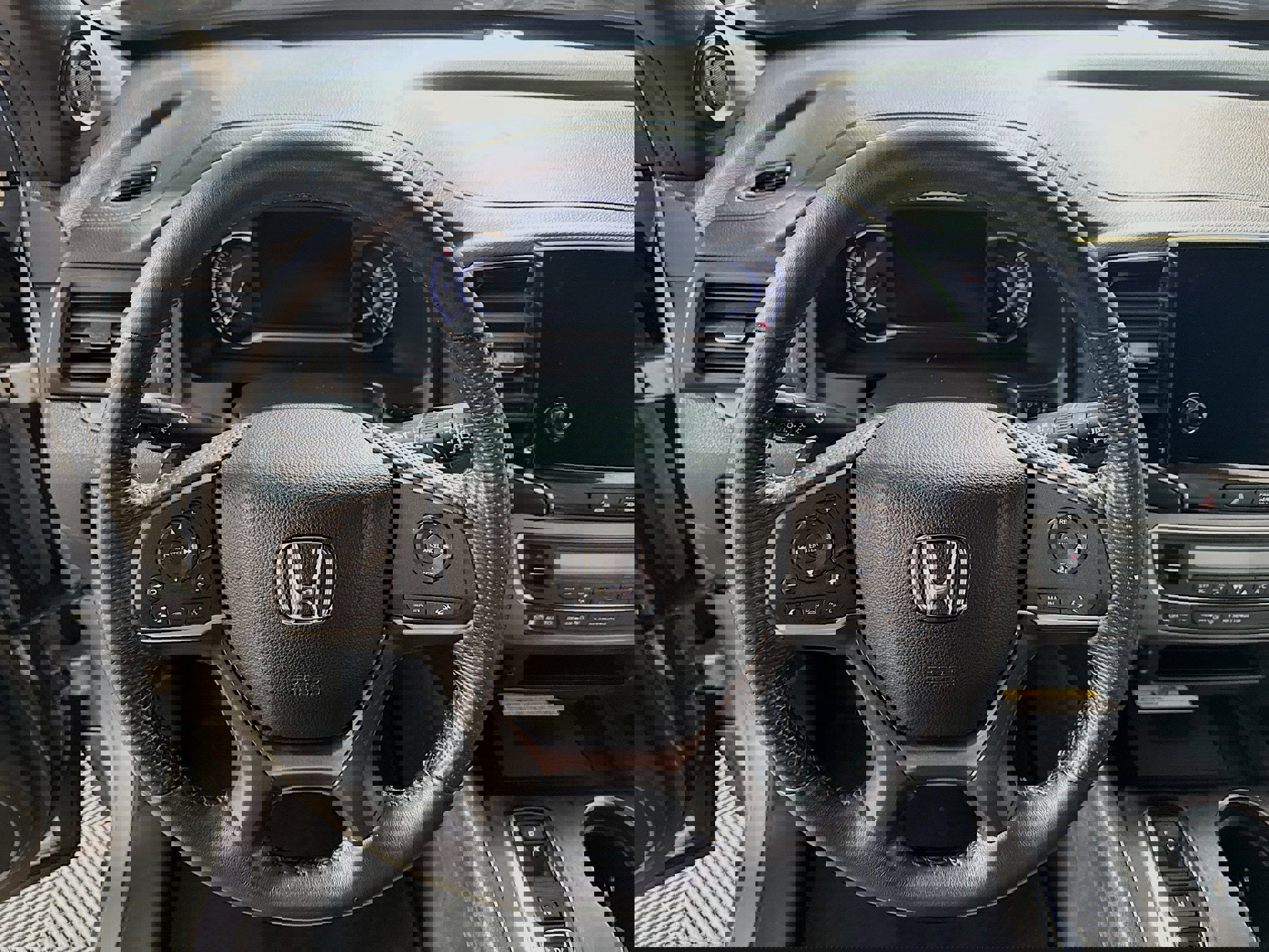 Used 2022 Honda Passport EX-L image 16