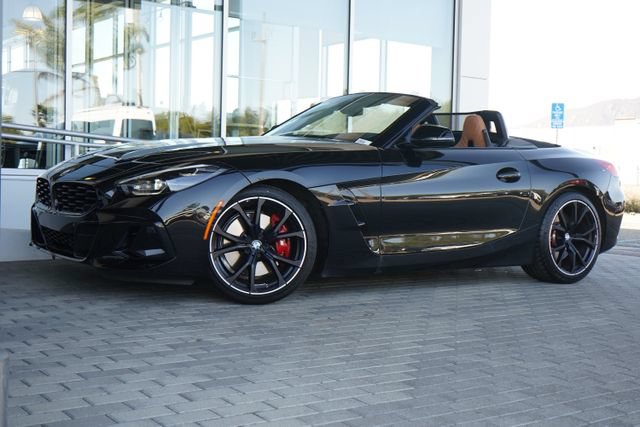 Used 2023 BMW Z4 M40i w/ Premium Package RWD image 6