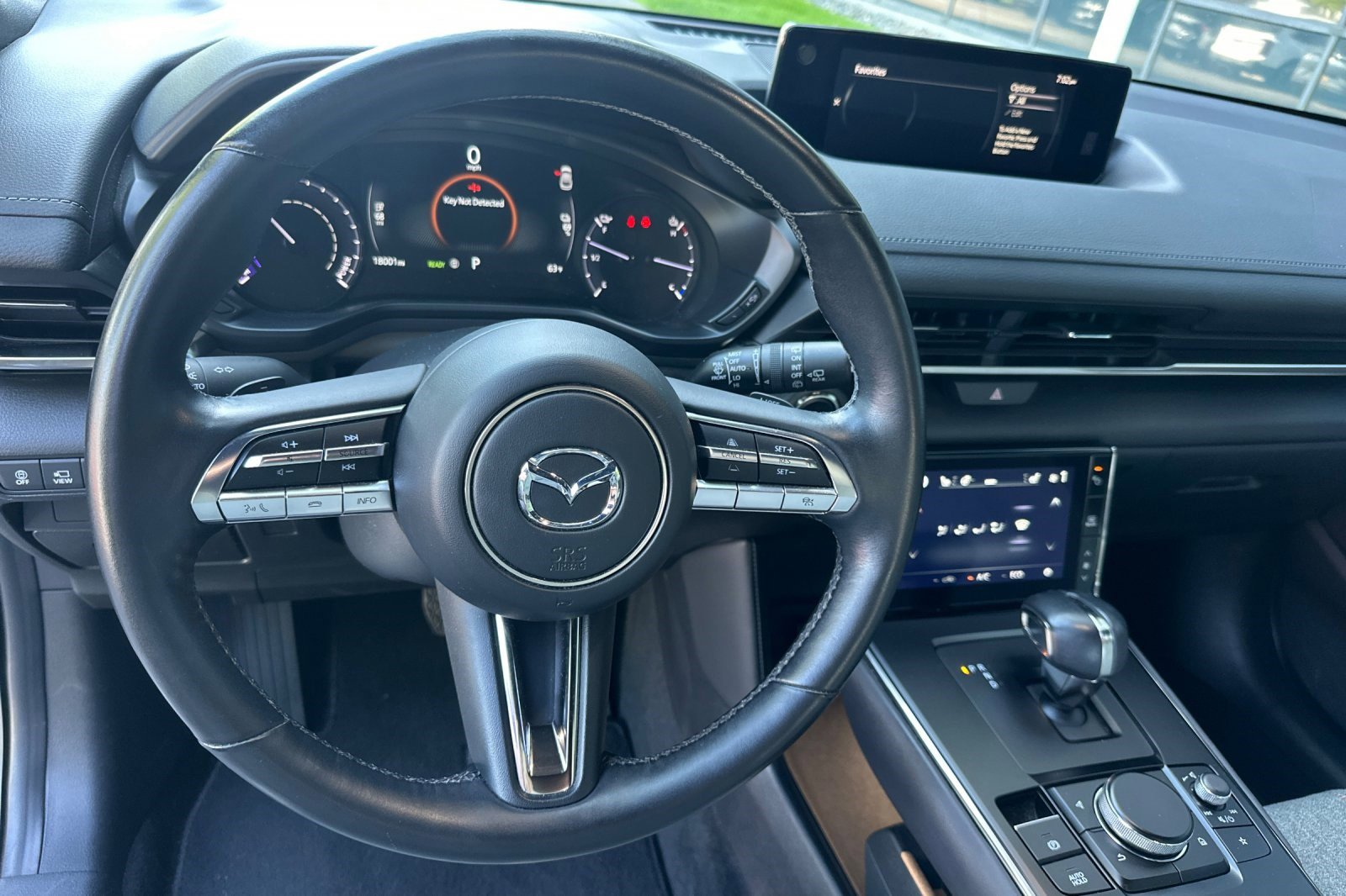 Used 2023 MAZDA MX-30 Electric w/ Premium Plus Pkg image 16