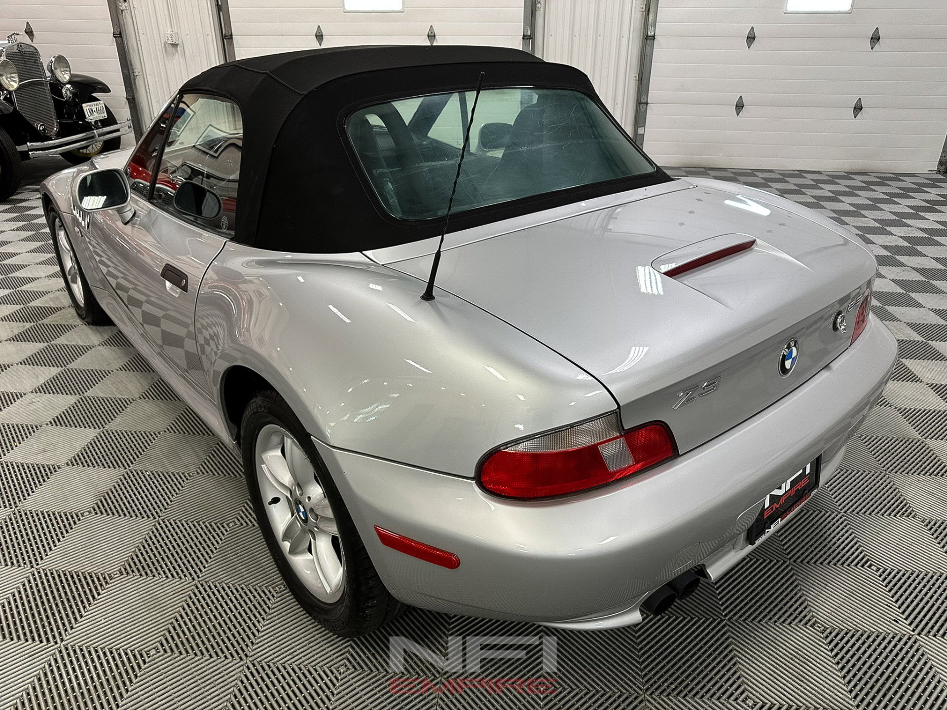 Used 2000 BMW Z3 2.5i image 19
