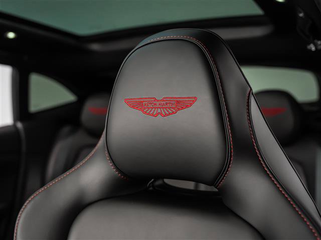 New 2026 Aston Martin DBX 707 image 5