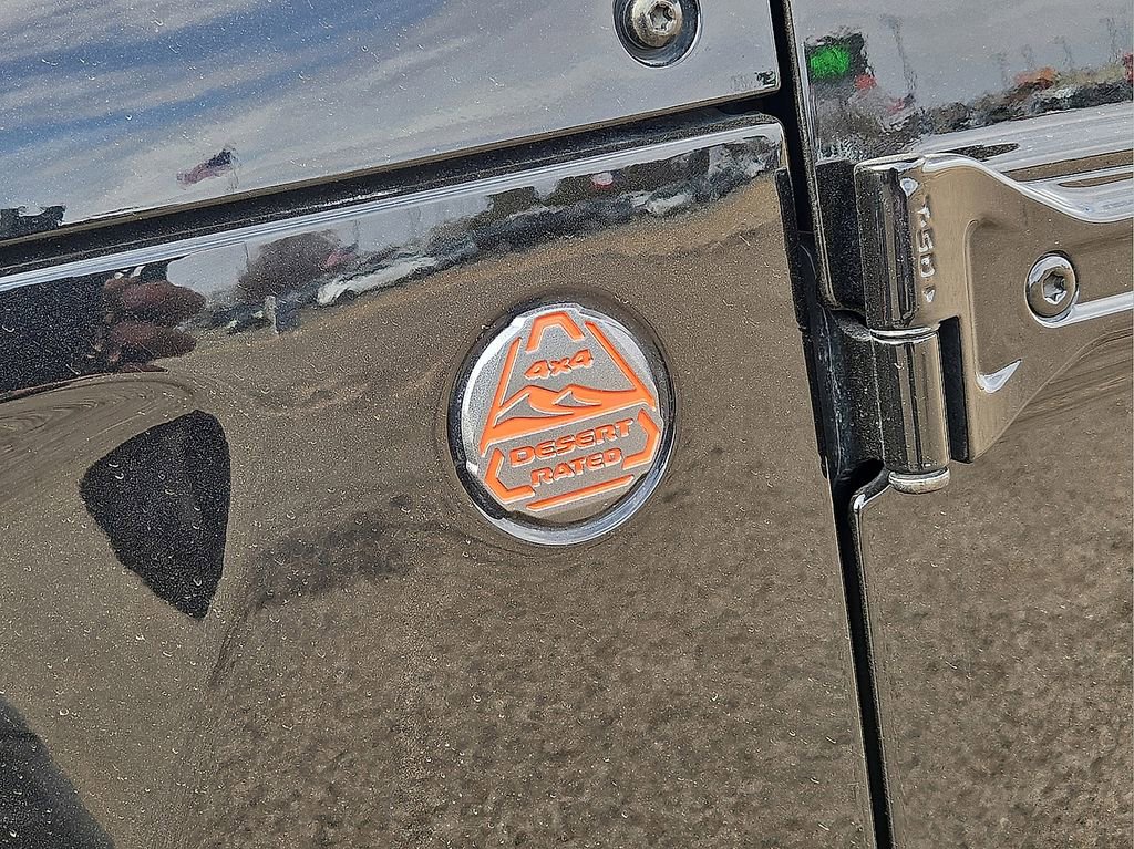 Used 2023 Jeep Gladiator Mojave w/ Cold Weather Group image 13