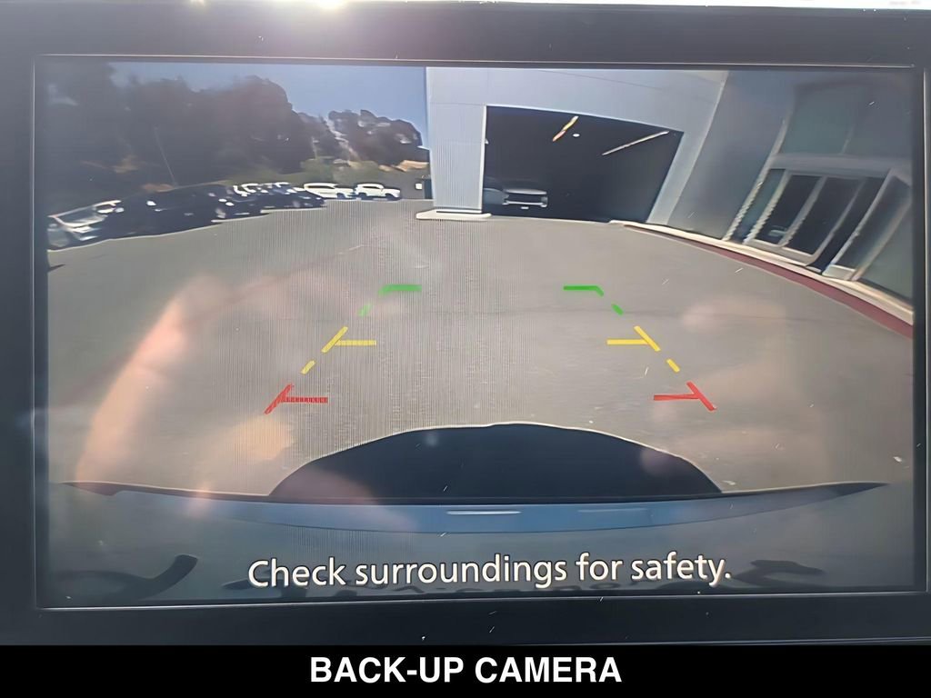 Used 2023 Nissan Rogue SV FWD image 18