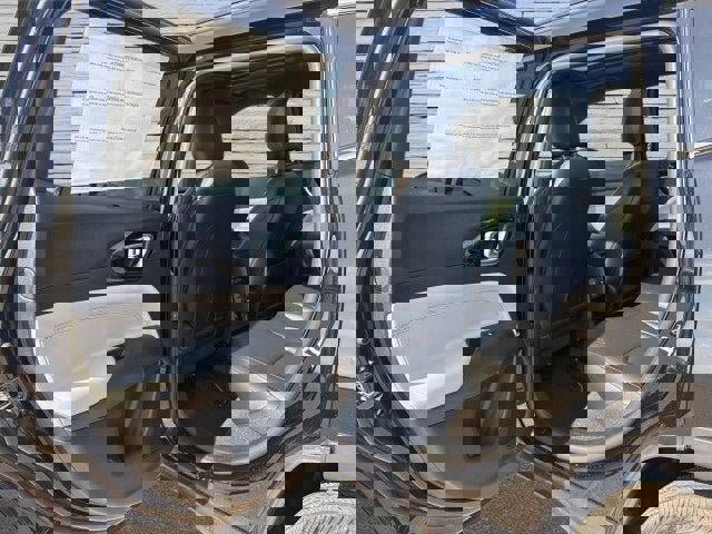 New 2025 Jeep Compass Limited w/ Sun & Sound Group image 39