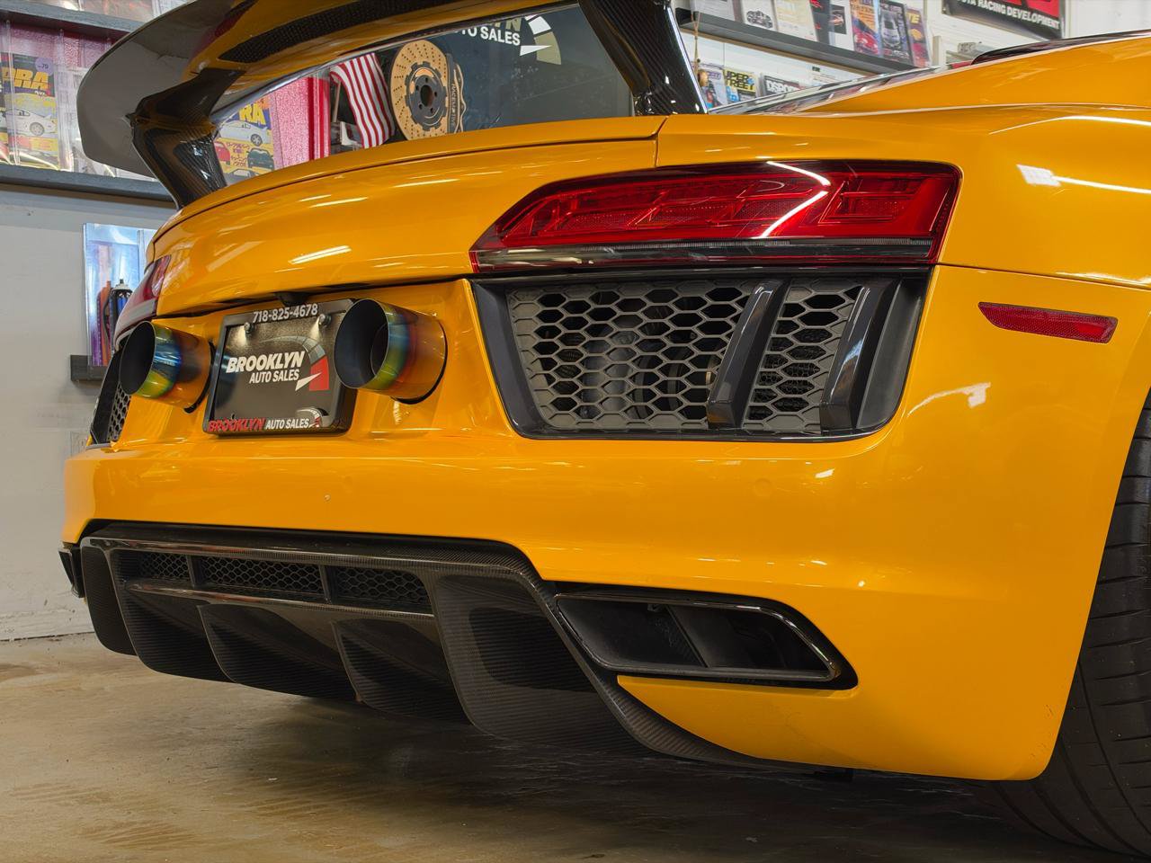 Used 2017 Audi R8 V10 plus AWD/4WD image 22