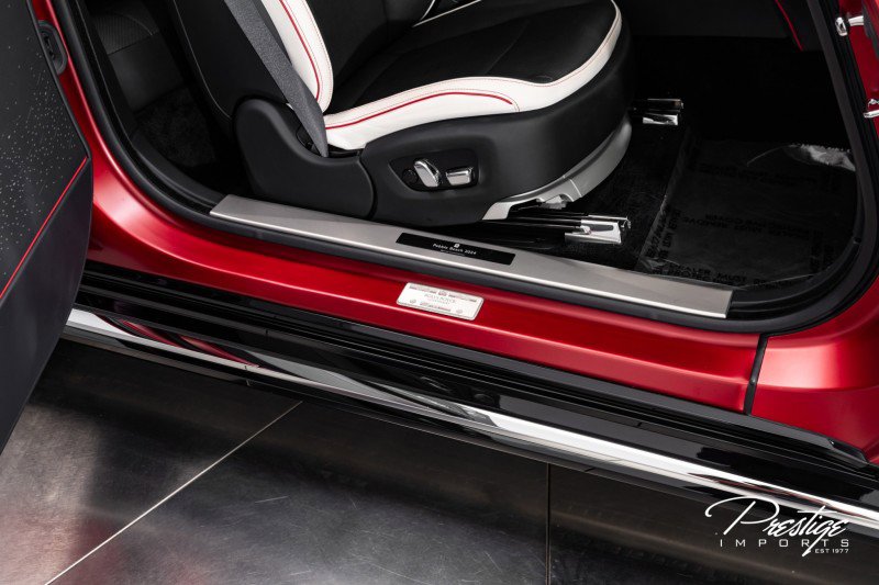 Used 2024 Rolls-Royce Spectre w/ Spectre Launch Package image 38