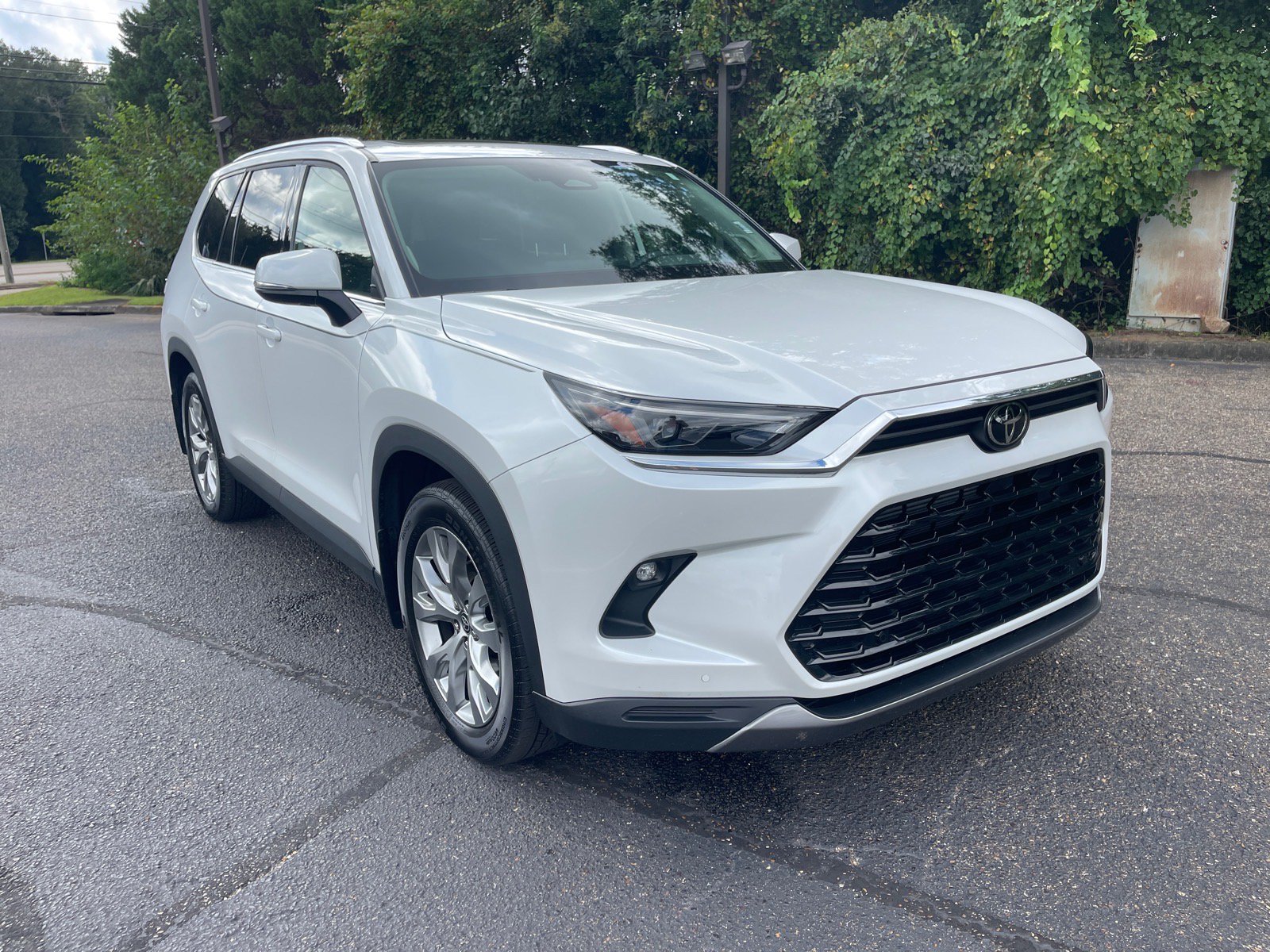 Used 2026 Toyota Grand Highlander AWD Hybrid