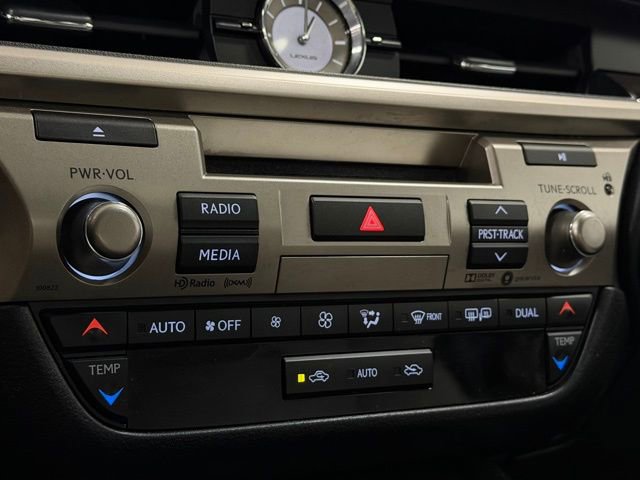 Used 2018 Lexus ES 350 w/ Navigation System Package image 22