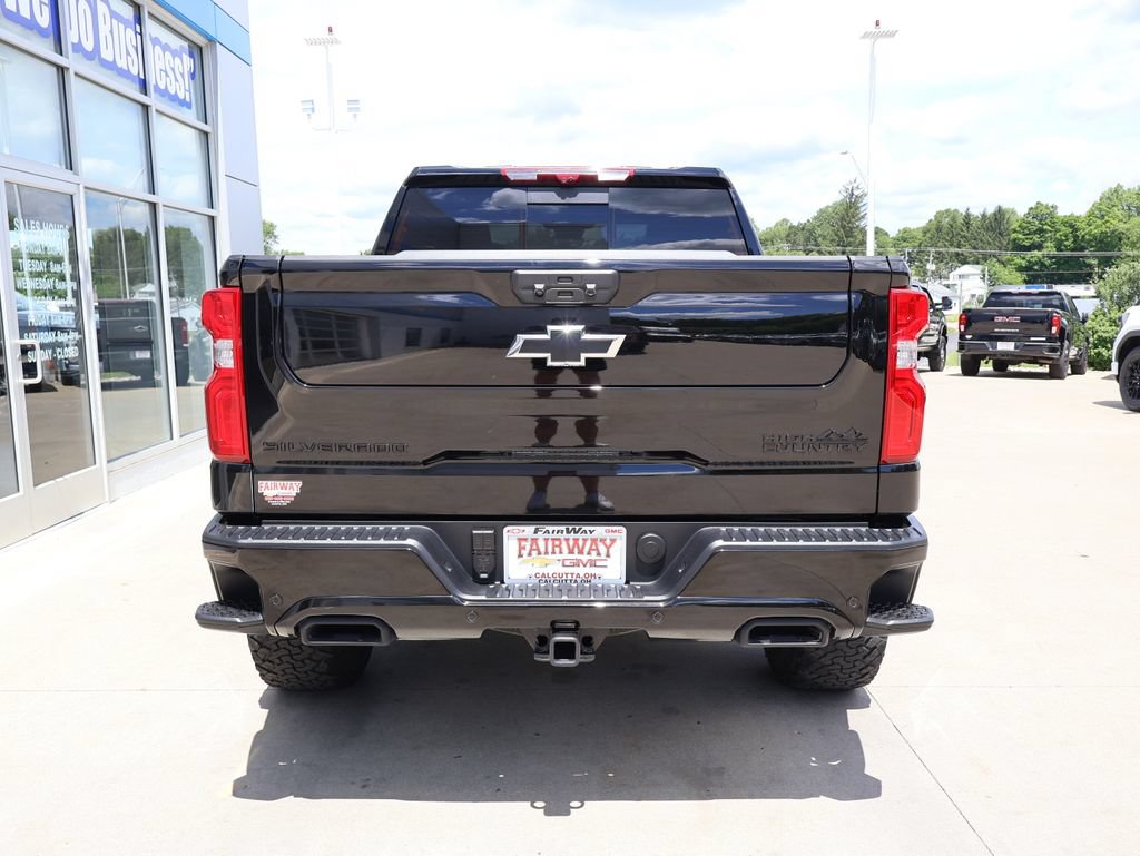 Used 2025 Chevrolet Silverado 1500 High Country w/ Midnight Edition AWD/4WD image 52
