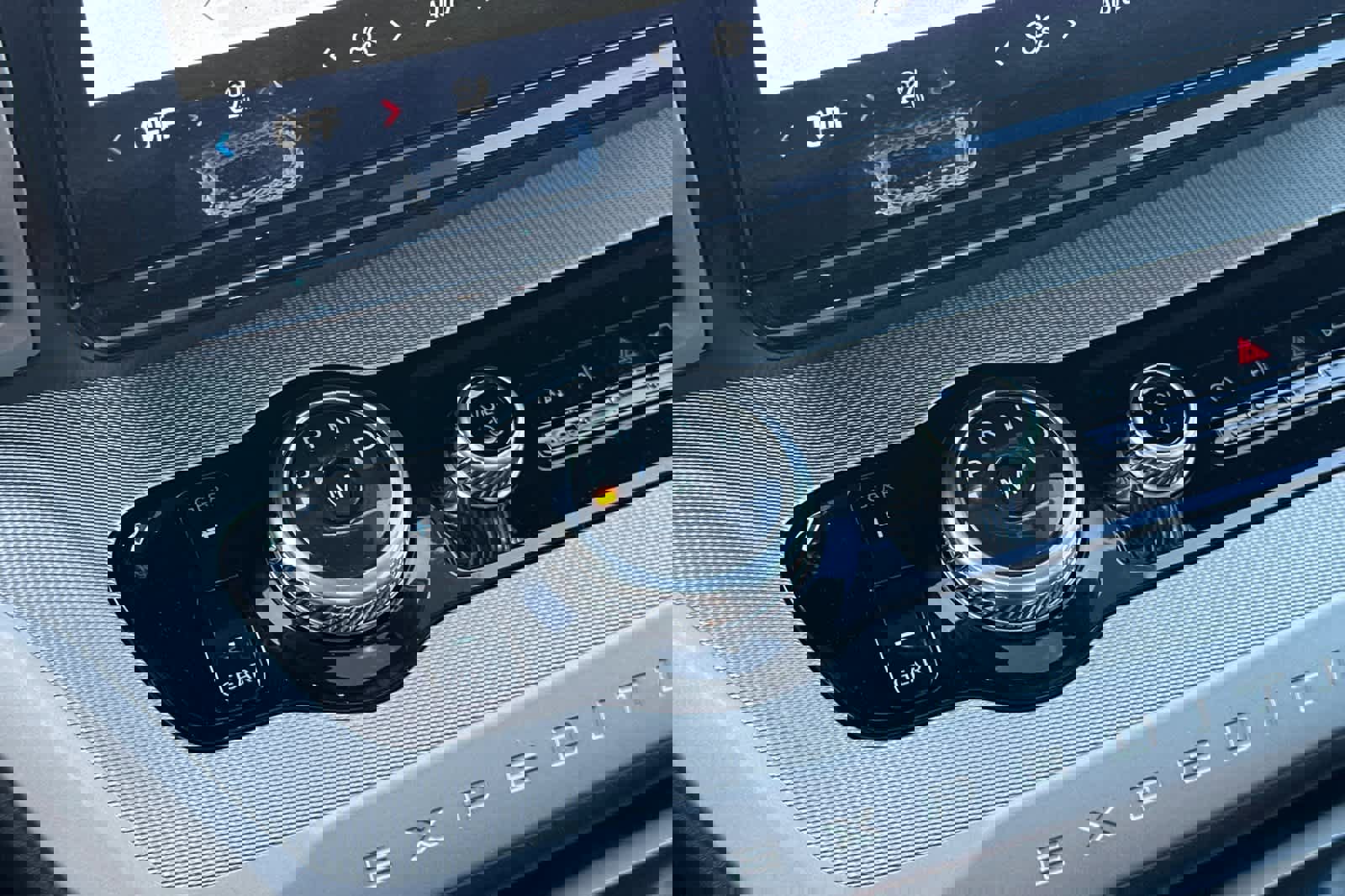 New 2025 Ford Expedition Max Active image 23