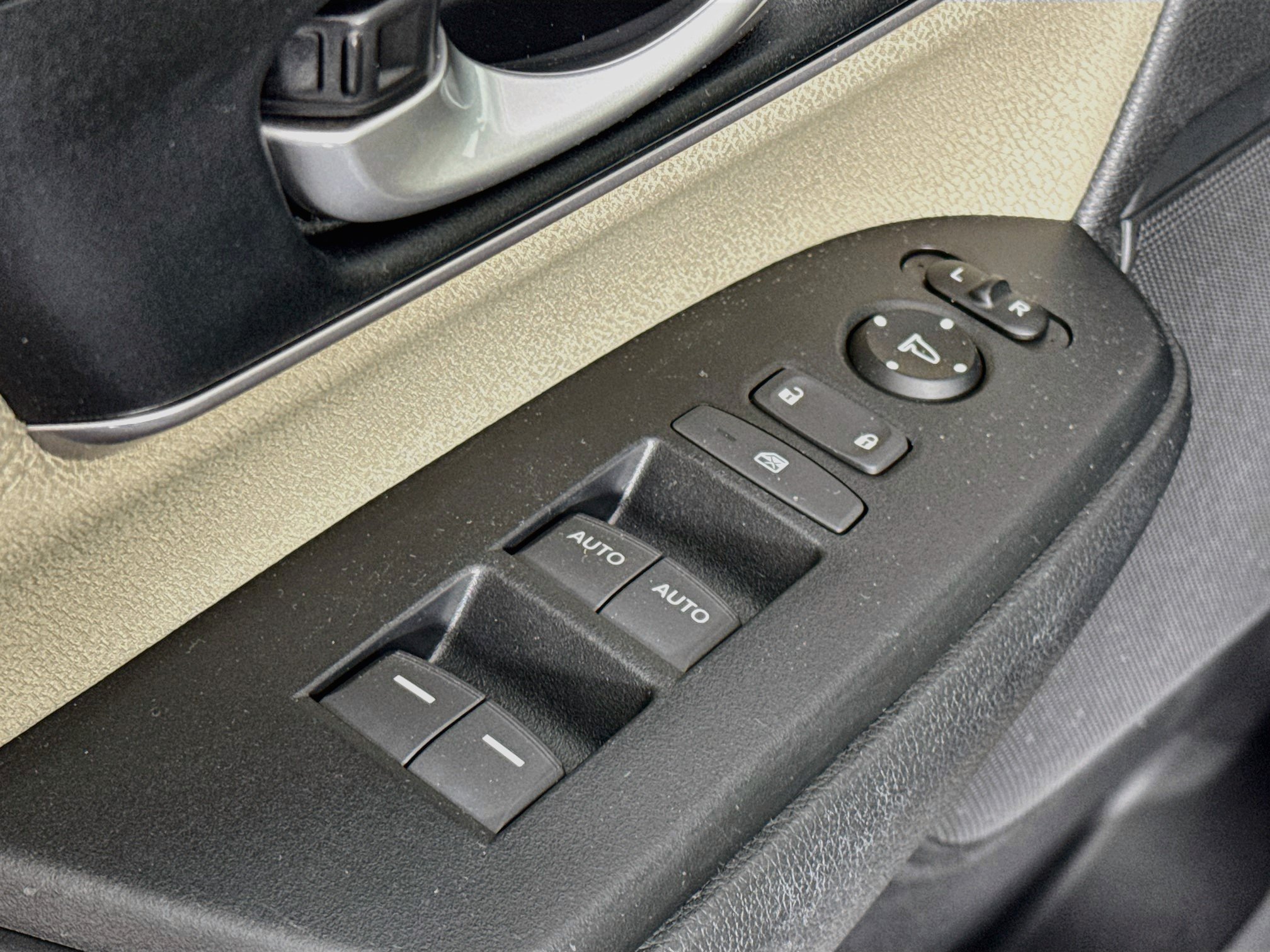 Certified 2018 Honda CR-V EX image 17