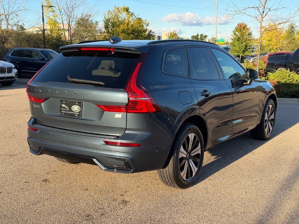 Certified 2024 Volvo XC60 T8 Plus w/ Climate Package AWD/4WD image 4