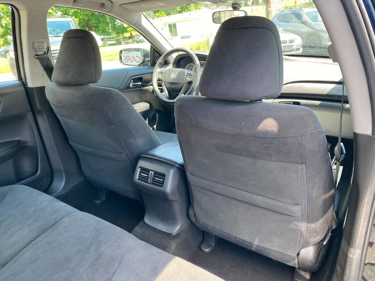 Used 2015 Honda Accord EX image 27