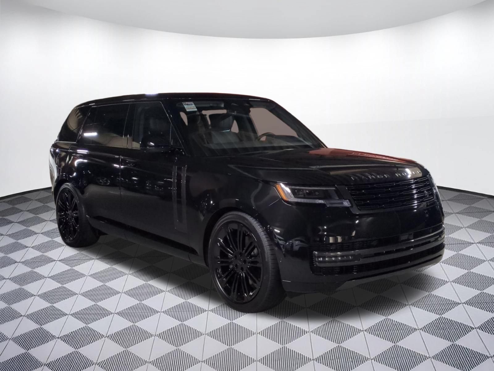 New 2026 Land Rover Range Rover Long Wheelbase SE AWD/4WD image 7