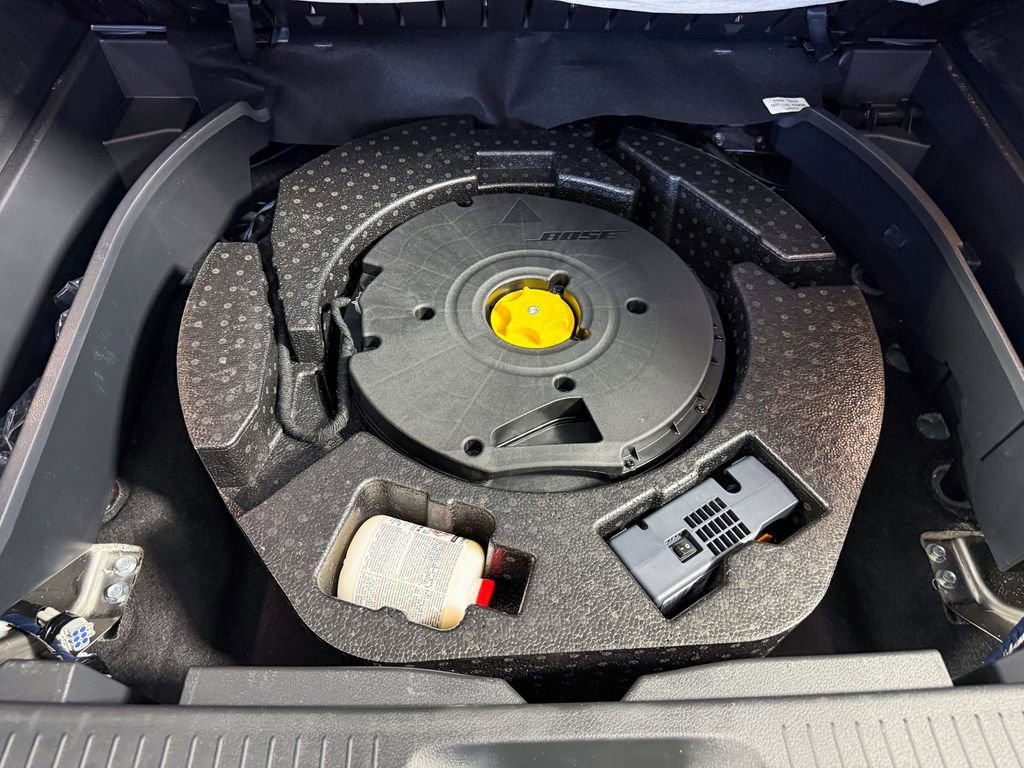 Certified 2025 Nissan Murano SL image 36