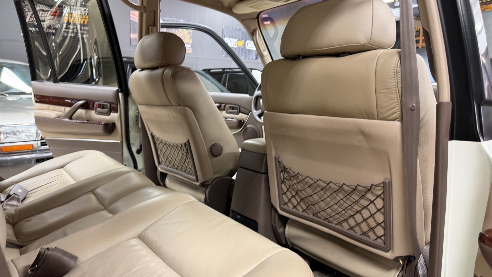 Used 1997 Lexus LX 450 4WD image 32