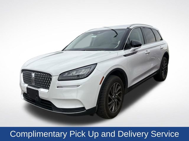 Used 2021 Lincoln Corsair AWD w/ Elements Package image 3