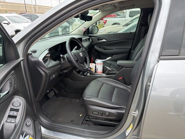 Used 2024 Buick Encore GX Avenir w/ Avenir Technology Package AWD/4WD image 6