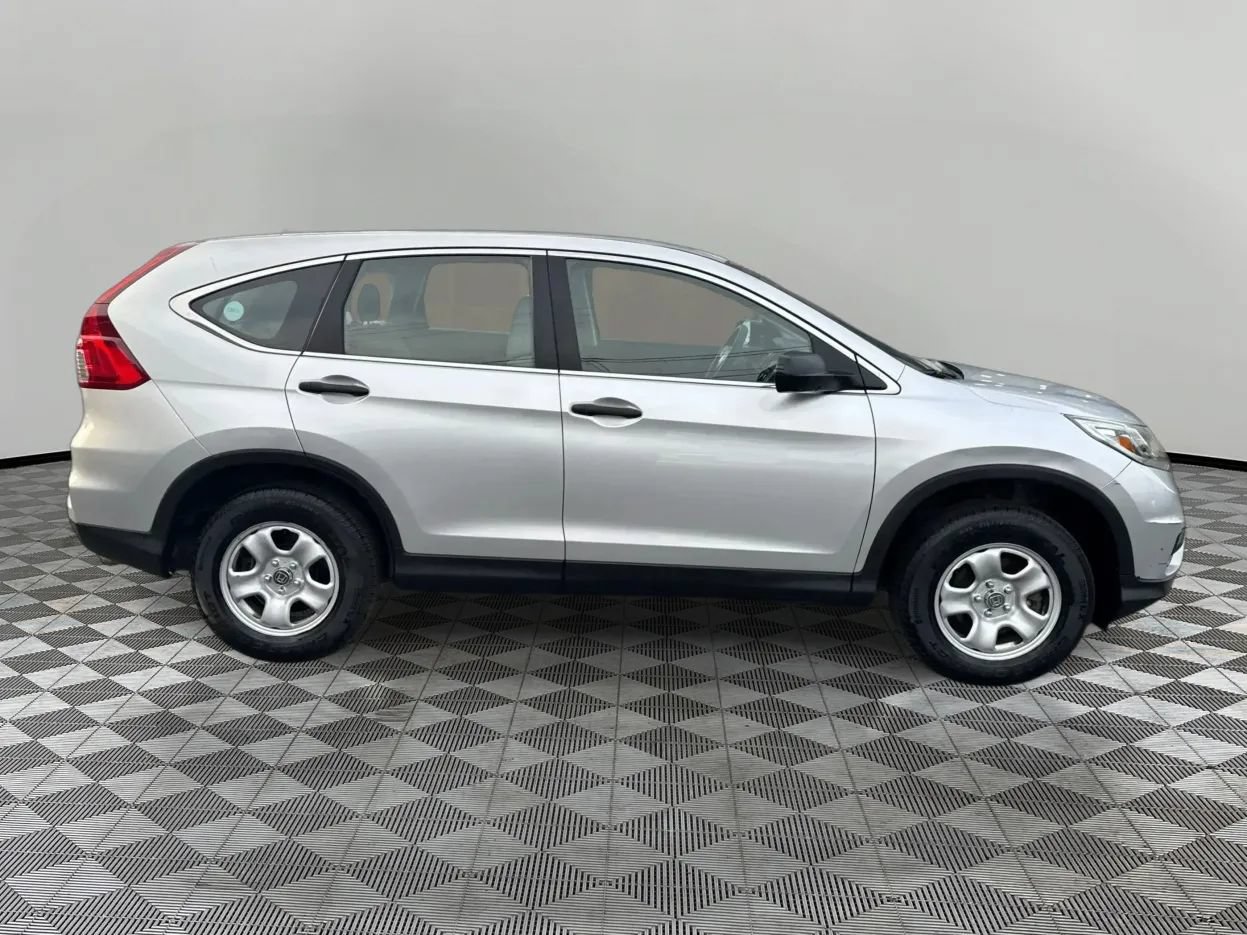 Used 2016 Honda CR-V LX image 4