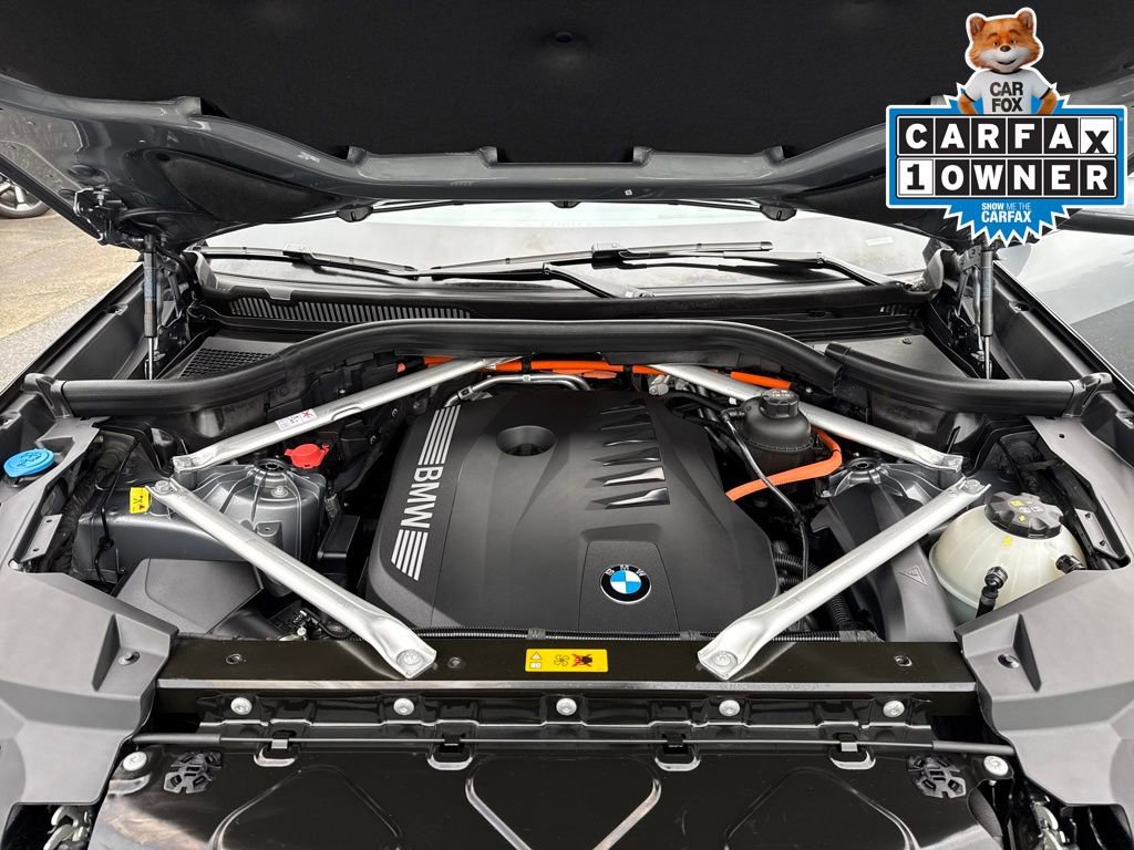 Used 2025 BMW X5 xDrive50e image 25