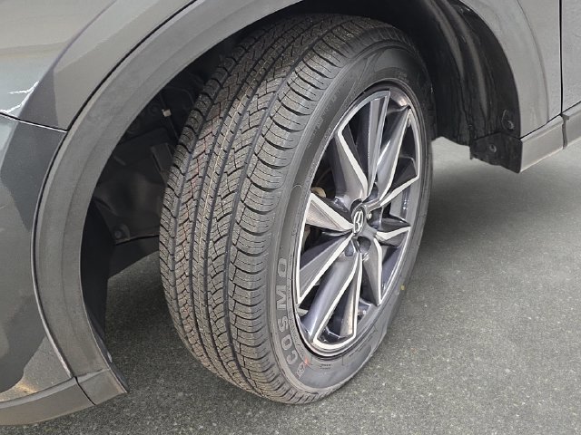 Used 2018 MAZDA CX-5 Touring w/ Preferred Equipment Package AWD/4WD image 29