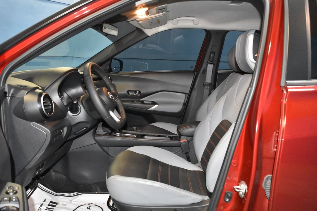 Used 2024 Nissan Kicks SR w/ SR Premium Package image 6