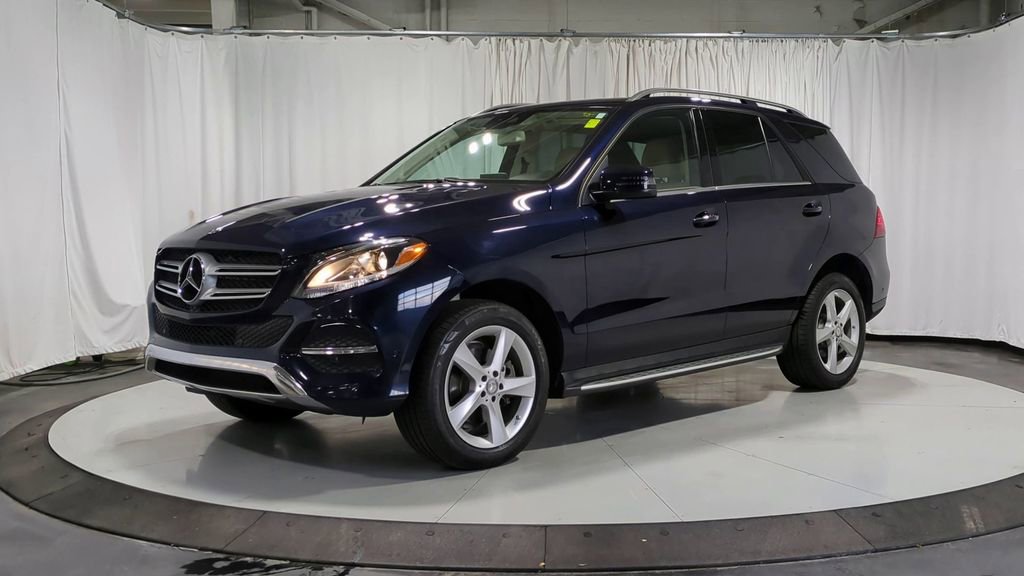 Used 2017 Mercedes-Benz GLE 350 4MATIC image 4