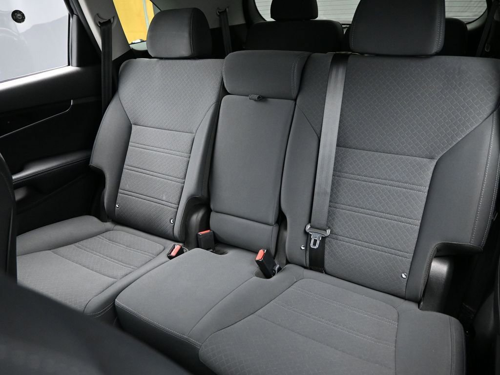 Used 2020 Kia Sorento AWD V6 image 25