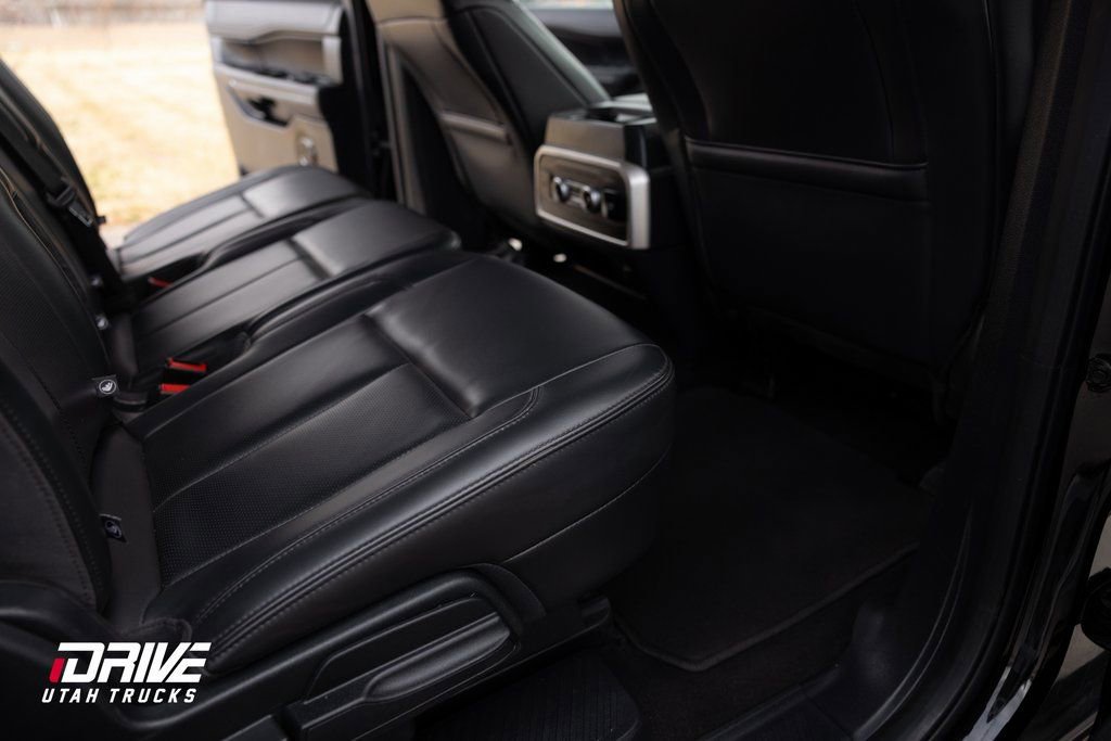 Used 2024 Ford Expedition Max XLT image 14