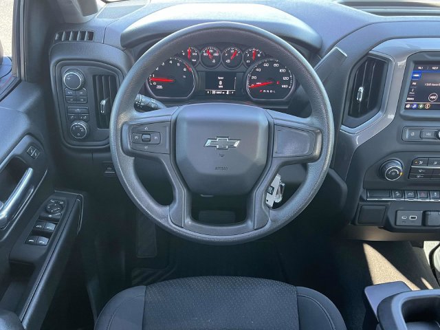Used 2021 Chevrolet Silverado 1500 Custom Trail Boss AWD/4WD image 17