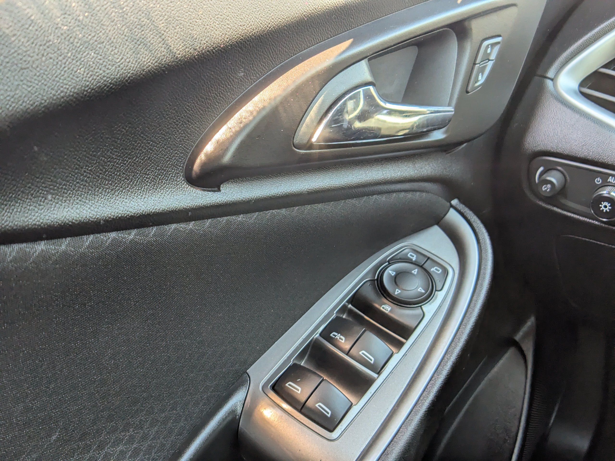 Used 2024 Chevrolet Malibu LT FWD image 28
