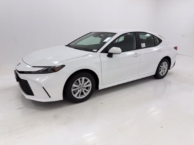 New 2026 Toyota Camry LE w/ Convenience Package FWD image 5