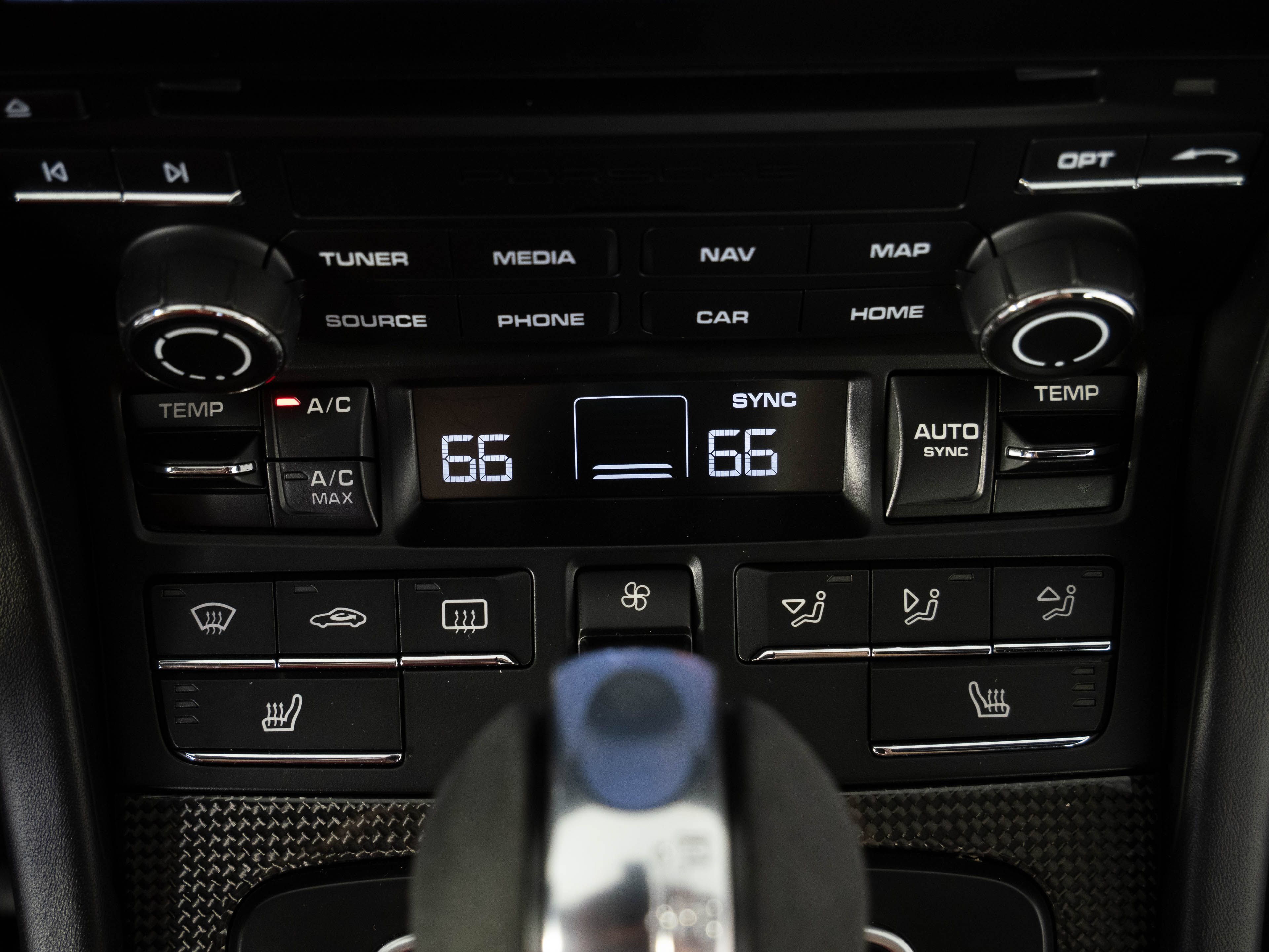 Certified 2018 Porsche 911 GT3 RWD image 15